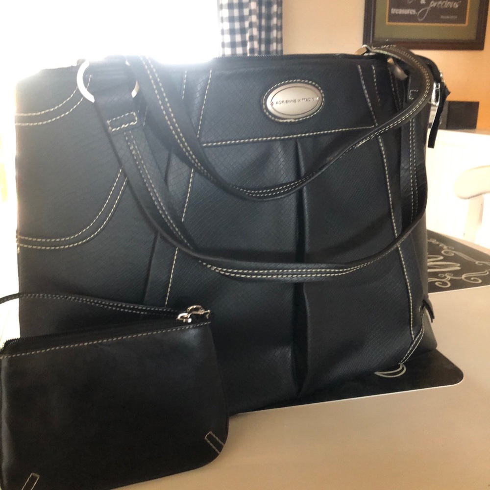 NWOT vegan Andrienne Vittadini Workhorse!